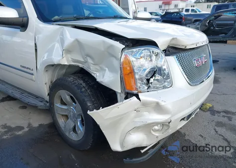 2012 GMC Yukon Xl 1500 Denali из США, поврежденный, VIN 1GKS2MEF8CR233653